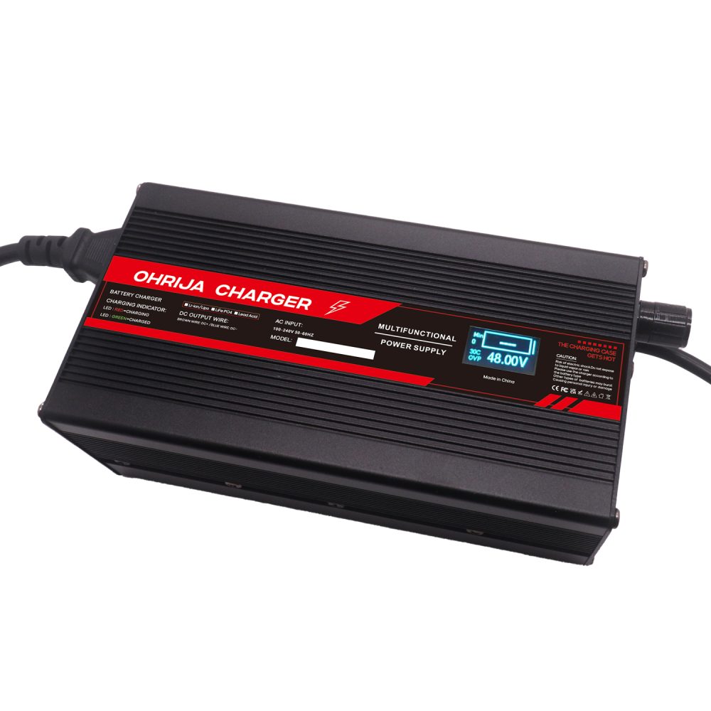 Battery charger with preset voltage gears for LiFePO4